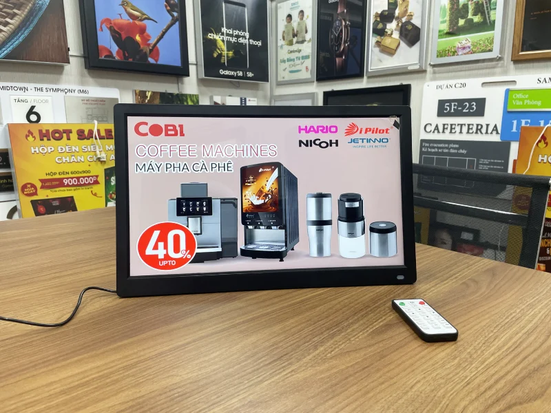 màn hình quảng cáo LCD 17 inches để bàn