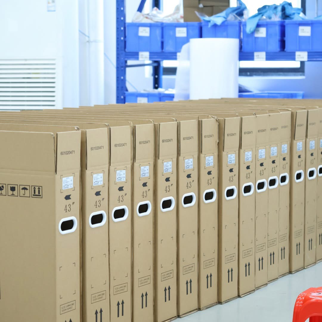 Nhập khẩu Màn hình quảng cáo LCD giá xưởng theo yêu cầu